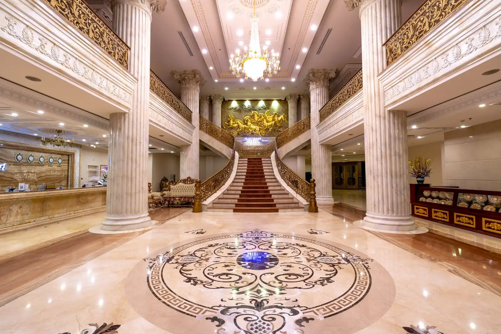 Dravessioroyalhaven interior